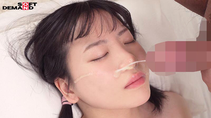 未だ恋も知らない処女 湯浅紬（20） クラスで唯一物怖じせずに話せる、化粧っ気のない二次元エロ好き女オタク。そんなあの娘が東京でAVデビュー サンプル 20
