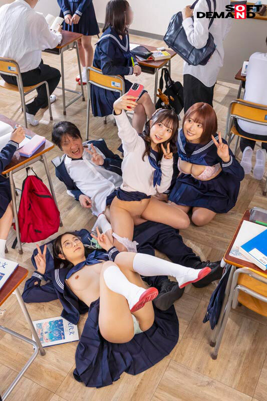 （10分だけ）時間を止められる男は実在した！～お前らの青春、真っ白に染めてやる。ムカつくJ〇に無責任中出し編～ サンプル 2