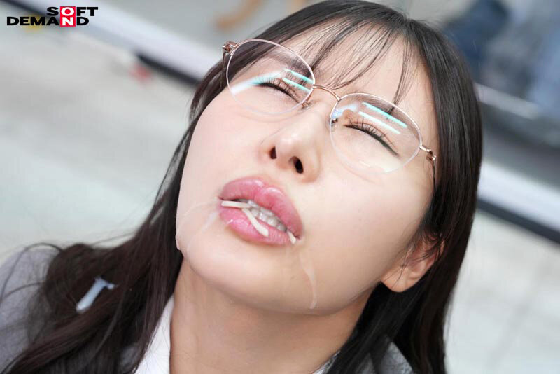 「ザーメンと最も相性の良い食べ物は何か？」をSOD女子社員3名が真面目に検証してみた結果 計46食の濃厚ホンモノ精子でお腹いっぱい 咀嚼でじっくり味わいごっくん飲み込むザ～汁マリアージュ食ザー実験 SOD性科学ラボ REPORT23 サンプル 9