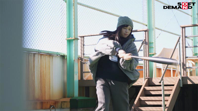 SOD女子社員 AV出演業務 制作部 中途1年目 岡島明来（24） 初客観単体SEX 平日昼間社内連れ回し声ガマンSEX おもちゃオナニー イカされまくり初4P 公開全裸挨拶 サンプル 4