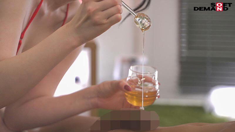 【福利厚生】従業員の日々の疲労回復を目的とした、「ビキニマッサージ」サービスを試験導入いたします。担当:守屋よしの サンプル 18