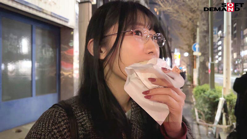 業務終わり、上司の送別会で宅飲み乱交、早漏イキする秘書 守屋よしの サンプル 2