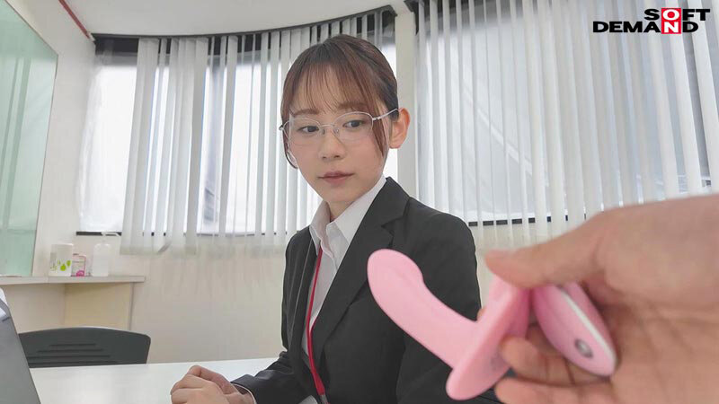 SOD女子社員人事部2年目与田ひかげが悶絶ガマン業務に挑戦！未来の後輩が見守る中で責められ会社説明会！ サンプル 2