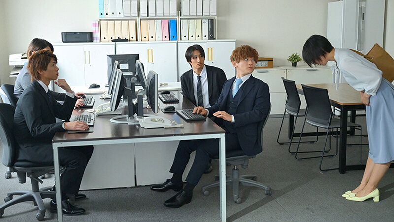 Secret Line 5人で1つの恋をする。もう’チーム’じゃいられない？ もなみ鈴 サンプル 4