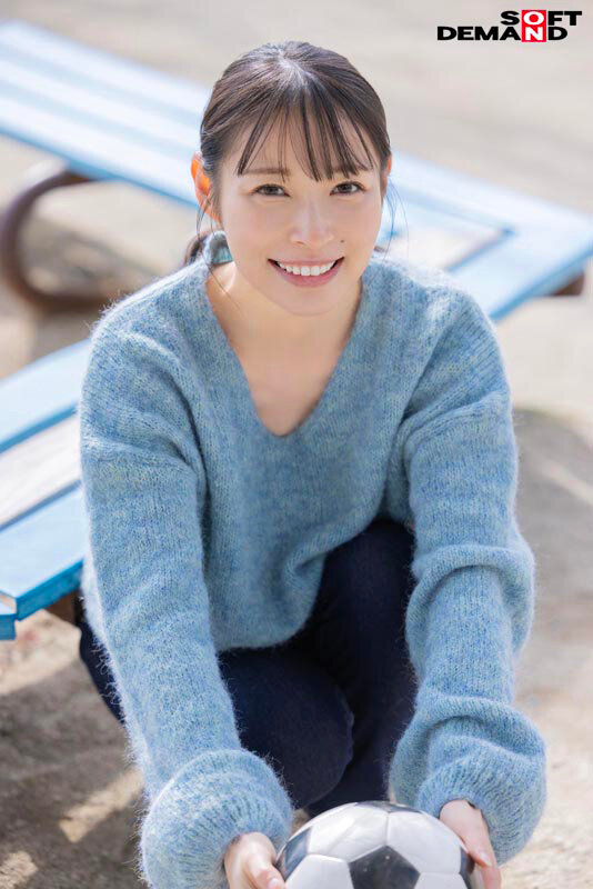 【本物人妻総集編】本物人妻15名が初めてのAV体験で見せたカメラの前での初セックス＆緊張と溢れる興奮を抑えきれない初中出し合計17SEX収録2枚組 10時間 サンプル 14