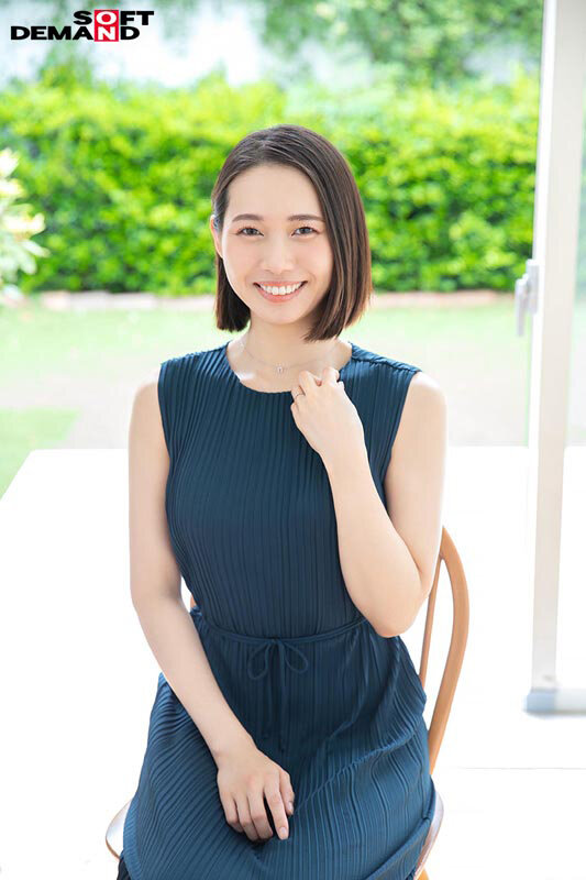 【本物人妻総集編】本物人妻15名が初めてのAV体験で見せたカメラの前での初セックス＆緊張と溢れる興奮を抑えきれない初中出し合計17SEX収録2枚組 10時間 サンプル 8