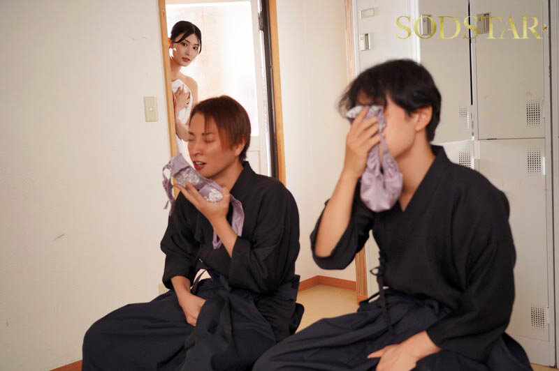 無表情な剣道の女師範 その凛とした佇まいからは想像出来ないほど弟子たちに甘く’チン媚び’目線で何度でもヌイてくれる 本庄鈴 サンプル 16