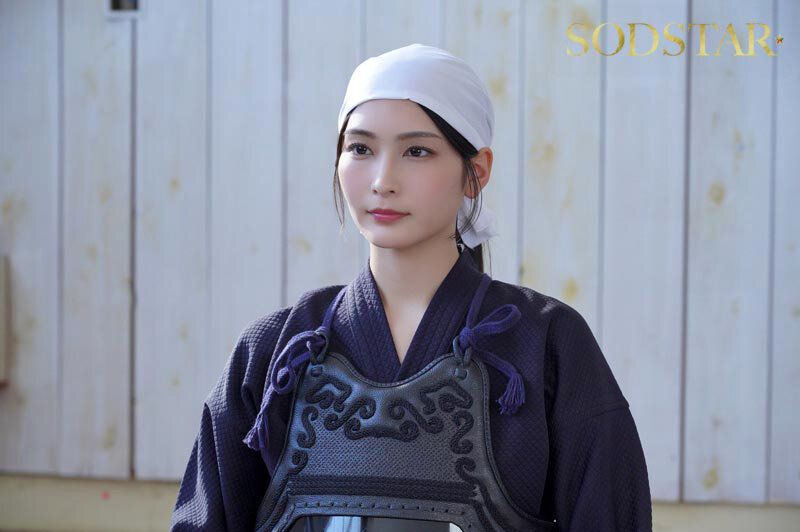 無表情な剣道の女師範 その凛とした佇まいからは想像出来ないほど弟子たちに甘く’チン媚び’目線で何度でもヌイてくれる 本庄鈴 サンプル 3