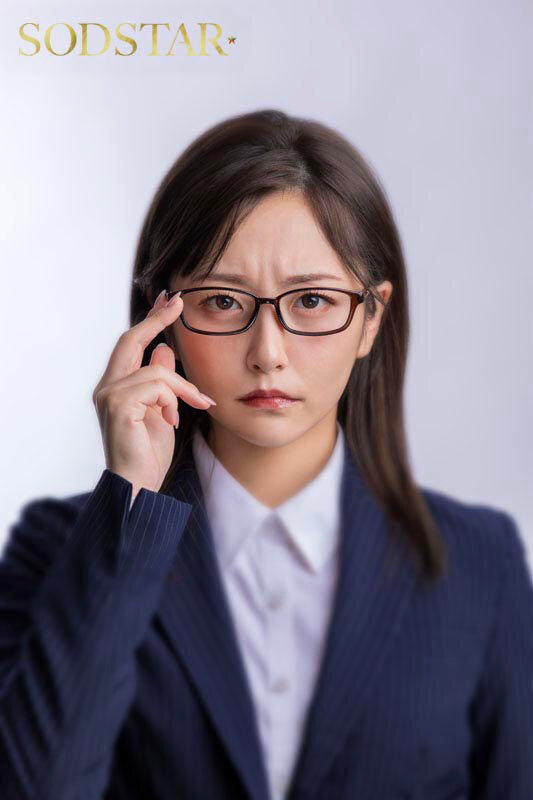 新卒で入った会社の研修がしんどくて息抜きにピンサロ行ったらめちゃ怖いOJT女上司と遭遇「副業バラされたくなければ…」とカマかけたら見事本番OK 以来会社でも自宅でも生ハメしまくり最高にハッピー 青空ひかり サンプル 20