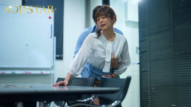 苦手な同僚と飲み会帰りに勢いでワンナイトしてしまったら膣奥フィットするチ〇ポの相性が良すぎて人生最高の絶頂感を味わってしまい…全然好きじゃないのにおかわりセックスしまくった 青空ひかり サンプル 18