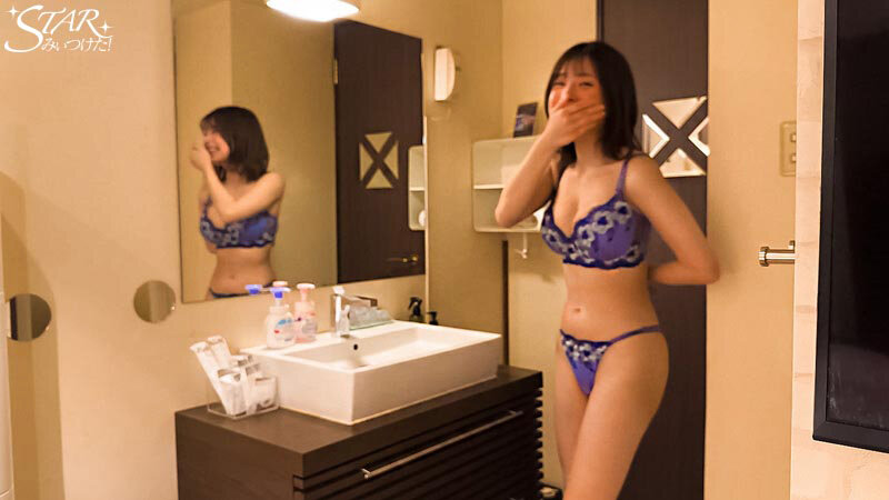 AVデビュー前の秘蔵映像公開！Iカップシャカリキアルバイター女子大学生（20）小笠原菜乃 サンプル 8