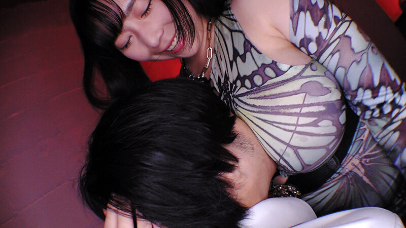 その乳、凶暴なり。ドメスティックな肉漬けおっぱいで男の人生終わらせるド発情痴女 吉根ゆりあ サンプル 3