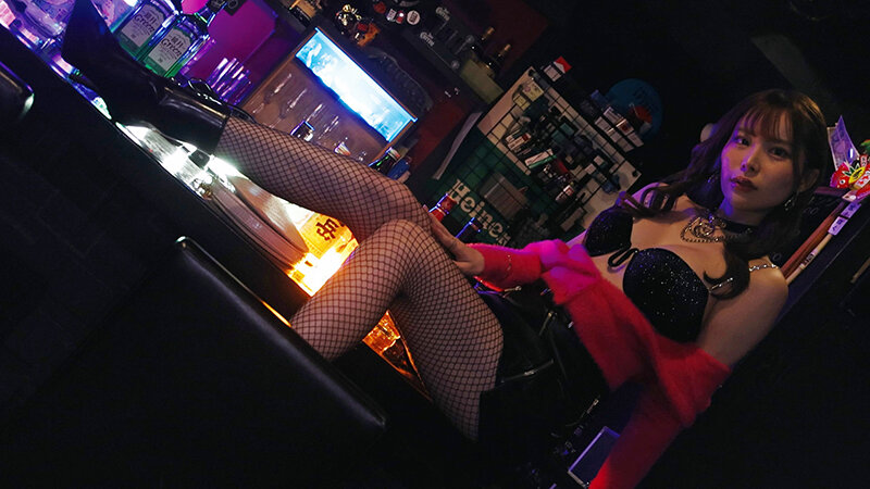 愛人HUNT 逆ナンTRIP！！ 私のラブパートナー本気で探します 笹倉彩 サンプル 9