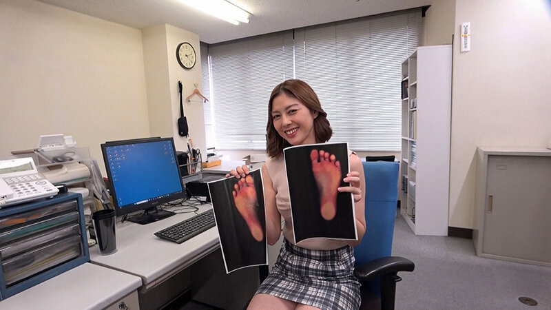 美熟女の足裏をふやけるまで舐めたい！ 卯水咲流 サンプル 9
