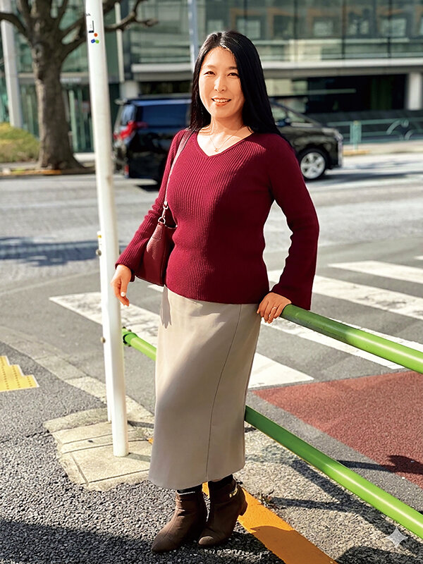 ゴージャス熟女ナンパ！ 淫乱・豊満・羞恥 三拍子揃いの中出しSEX3 サンプル 14