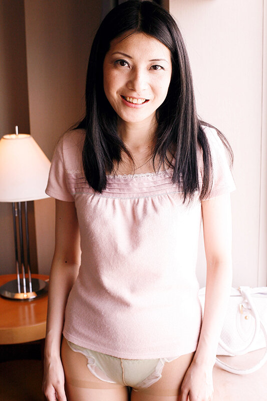 真面目そうな熟女ほどエロい！！こんな顔して、はしたない痴態を晒す、隠れ淫乱熟女4 12名 サンプル 9