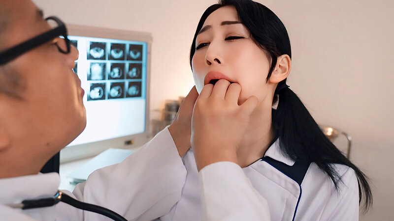 熟女看護師院内不倫～誰にも言えない秘密の関係～ サンプル 5
