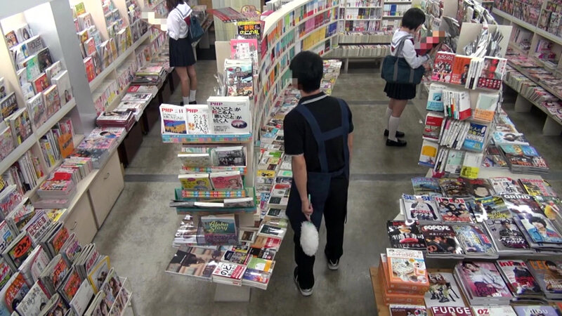 葛飾区本屋店主の投稿映像 （3）フェラ映像Ver. サンプル 2