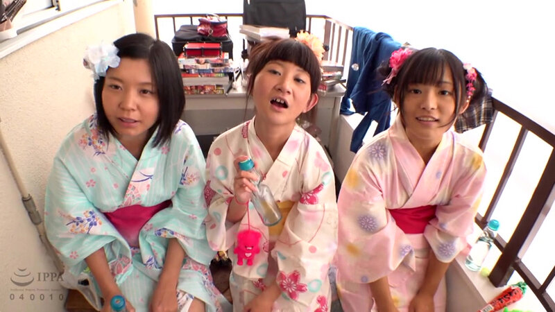 世田谷共同区営団地 日焼け美少女映像 （2） サンプル 2